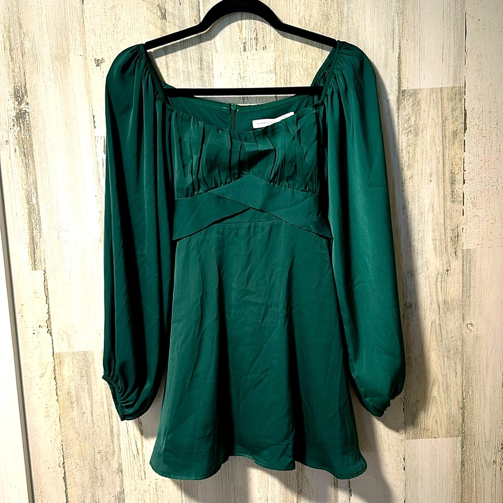 Altar’d state 
Satin long sleeve tie waist mini dress 
Size: XS

NEVER WORN